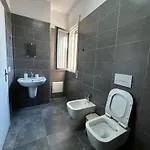 Orchids Appartement *